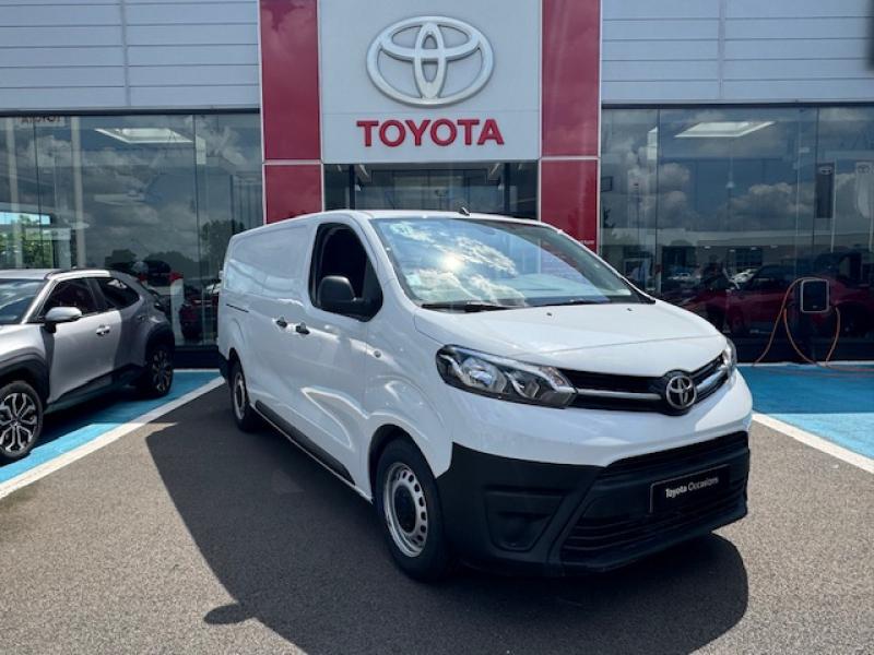 TOYOTA PROACE